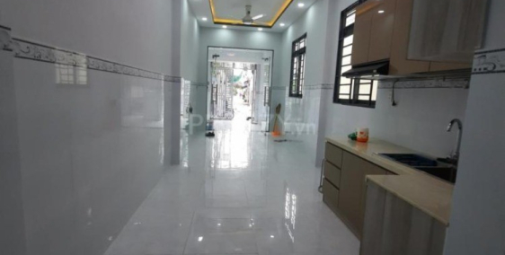 Cho thuê nhà nguyên căn hẻm lớn đường Lâm Văn Bền