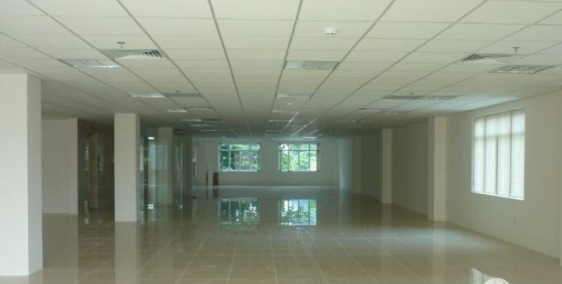 Cho thuê văn phòng Kicotrans, Bạch Đằng, Tân Bình, 193m2, 69 triệu bao thuế phí