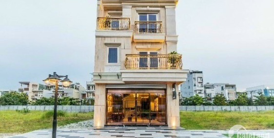 BÁN NHÀ VEN SÔNG HÀN - ĐỐI DIỆN LOTTE MART VÀ CÔNG VIÊN CHÂU Á NGAY TRUNG TÂM ĐÀ