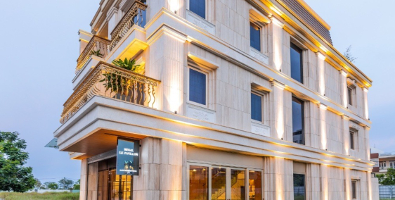 Bán nhà khu  Phố đi bộ đêm Regal Pavillon - Nhà 4 tầng siêu sang