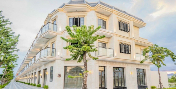 CẦN TIỀN BÁN GẤP CĂN SHOPHOUSE Ở QUẬN LIÊN CHIỂU GIÁ ƯU ĐÃI