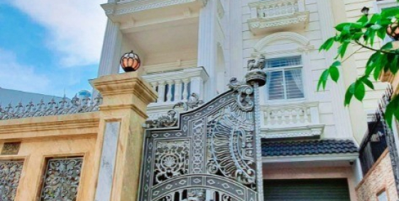 Chính chủ cần bán biệt thự sân vườn 7x30m, KDC Savimex, Phú Nhuận, Q7.