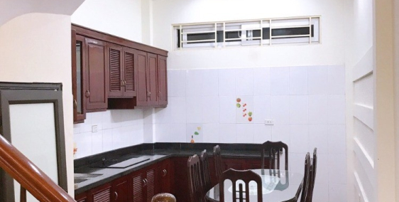 Bán nhà 45m2 x 4,5T ngõ 254 đường Bưởi, Ba Đình