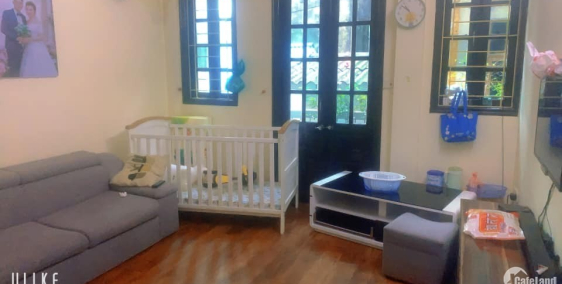 Bán nhà Hoàng Quốc Việt, Cầu Giấy, gần Học viện Biên phòng, 36m2 giá 3.0 tỷ