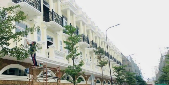 Nhà phố thương mại thịnh vượng