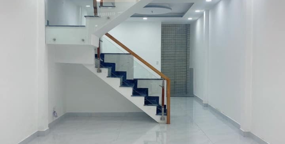 Bể nợ bán nhà huyện Bình Chánh – 596 triệu – Sổ Hồng Riêng Từng căn