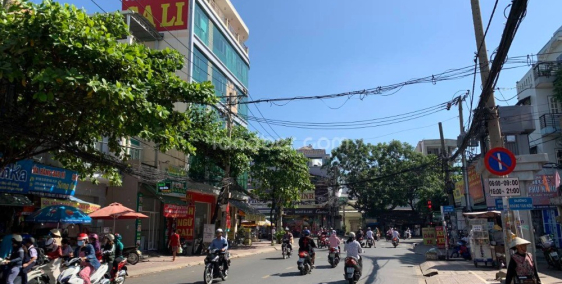 Bán cặp nhà mặt tiền đường Gò Dầu, 8.1x17.4m, 3 tấm, giá 24 tỷ đang cho thuê