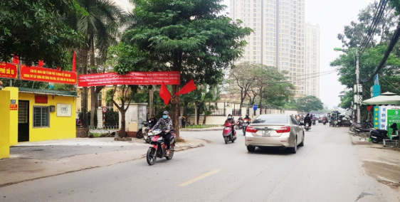 PHỐ NGUYỄN HOÀNG TÔN, KINH DOANH ĐỈNH, 120M, MT 4, 27 TỶ