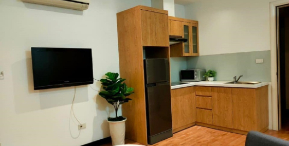 Bán nhà phố Võng Thị, Tây Hồ, kinh doanh, cho thuê căn hộ 100m2, 8T giá 24.5 tỷ.