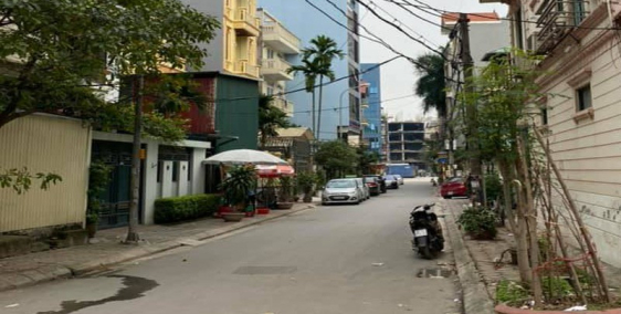 LẠC LONG QUÂN, BÁN NHÀ GIÁ ĐẤT, OTO TRÁNH, 150M, MT 6.5M, 18.5 TỶ