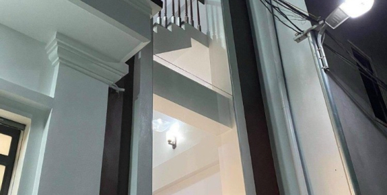 Bán nhà phố Ngọc Uyên, ph Ngọc Châu, TP HD, 3 tầng, 45m2, 3 ngủ, nhà đẹp, giá tố