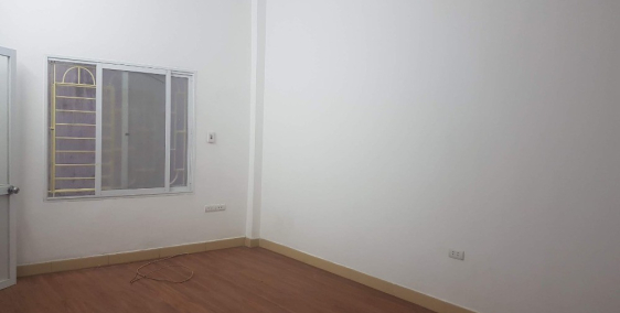 Bán nhà đẹp tại phố Giang Văn Minh, 30m2,3 tầng, nhà gần phố, 2.6 tỷ
