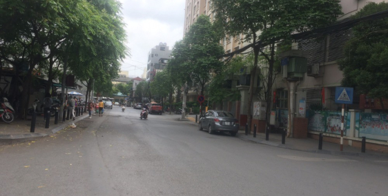 Chính chủ bán nhà Xuân Thủy MT 5m DT 59m 5 Tầng giá hơn 6 tỷ