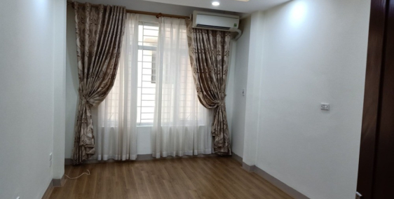 SIÊU PHẨM TÔN ĐỨC THẮNG – Ô CHỢ DỪA – NHÀ MỚI TINH – 6 PHÒNG - RẤT GẦN PHỐ - NGÕ