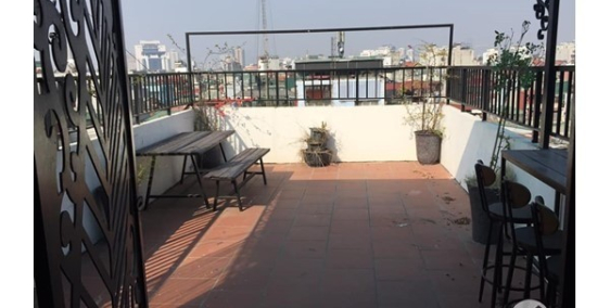 Siêu sốc: Bán gấp căn nhà Phố Tôn Đức Thắng, 50 m2, 4 tầng, giá 4 tỷ. - Vị trí: