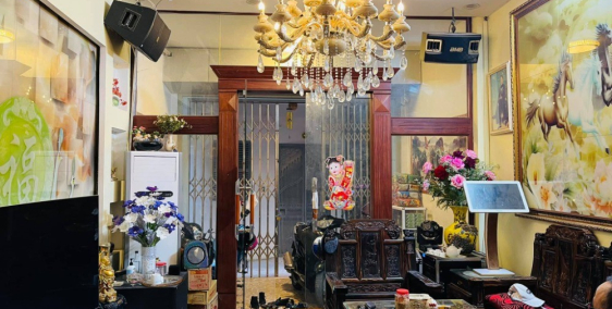 Chủ nhà cần bán gấp căn nhà phố Tây Sơn, quận Đống Đa, vị trí rất đẹp