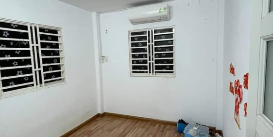 Nhỉnh 2 tỷ Có Nhà Mặt Tiền Khu Cư Xá Bắc Hải Quận 10