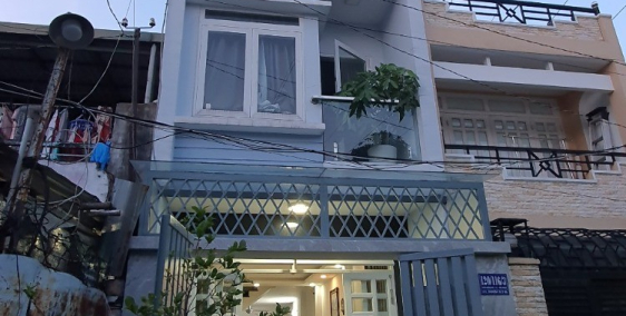 Bán gấp chia tài sản. Nhà Tô Hiến Thành Phường 15, Quận 10, 54m2, 5.6 tỷ