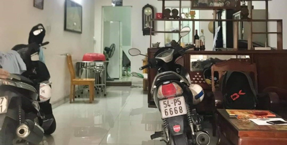 Huỳnh Mẫn Đạt Quận 5, 50m2, hẻm xe hơi, giá 7.8 tỷ TL, khu phân lô