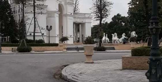 Bán Nhà Phố Đại Mỗ, 46m², Lô Góc, Ô tô Đỗ Cổng, giá 2 tỷ 63 Lh 0902083139