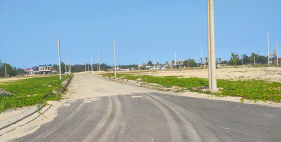 Lô đất ven sông Cổ Cò, gần công viên, diện tích 105m2