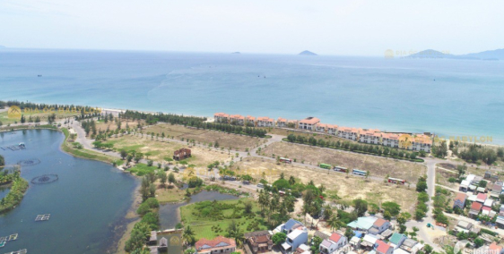 Bán lô đất Biển  Cửa Đại- Hôi An Giá chưa qua đâu tư, View biển