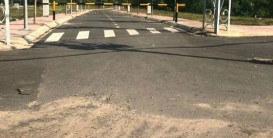 ĐẤT MT đường Nguyễn Văn Khạ. Xe tải quay đầu thoải mái. Liên hệ để được tư vấn.