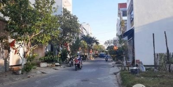 Bán lô đất mặt tiền chợ phú lợi 2 phường 7 quận 8.sổ hồng riêng.790tr