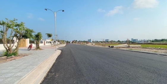 cần ra gấp 2 nền đất liền kề tại dương minh châu