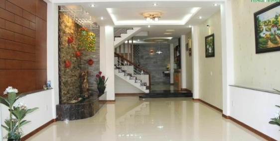 Cho thuê nhà nguyên căn rộng thoáng 01 PK, 04PN 250m2 Hẻm 749 Huỳnh tấn phát Q7