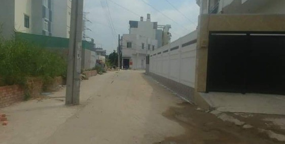 Cho thuê phòng 35m2 có máy lạnh, cửa sổ, ban công riêng đường Phạm Văn Đồng