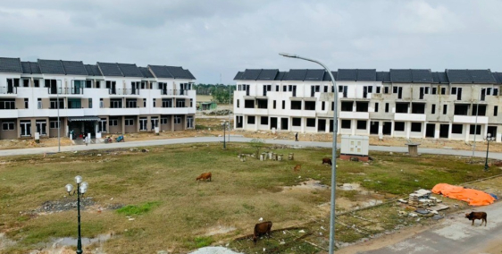 Căn kề góc view công viên mini khu C Royal Park Huế