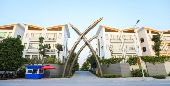 Bán biệt thự song lập nở hậu cực đẹp tại phố Gia Thượng - Long Biên, giá 26 tỷ