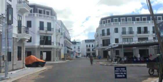 Bán nhà 1 trệt 1 lầu ngay chợ Thới Lai, Cần Thơ ( còn 2 căn )