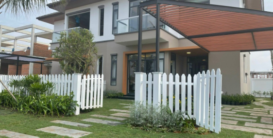 Bán nhà mặt tiền đối diện KCN Chơn Thành 5x25, 2 lầu