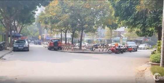 Bán nhà phân lô Trung Yên, Cầu Giấy. Vỉa hè, oto, KD. 106m2 5T 16 tỷ