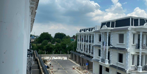 Bán nhà MTĐ Nguyễn Thị Minh Khai gần KCN Sóng Thần có sổ riêng