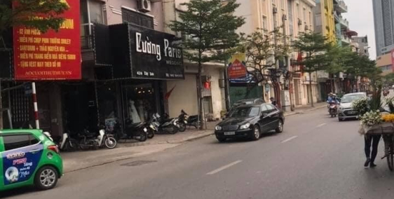 Mặt Sông  Sét–Oto Đỗ -Kinh Doanh Đỉnh –Trương Định –HN 6.2 Tỷ