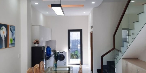 Nhà 450tr cách ngã 3 Giồng 3km , nhà mới xây 80m2