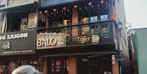 Bán nhà Bùi Viện, Quận 1, 4 Tầng, 48m2, vuông vức, xe 3 gác qua nhà