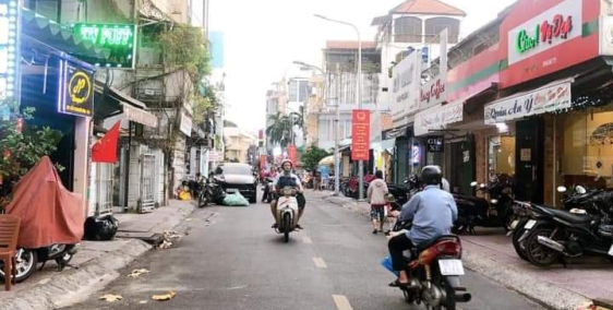 Mặt tiền đường nhà cấp 4 - Cao Bá Nhạ - P.Nguyễn Cư Trinh - Q.1