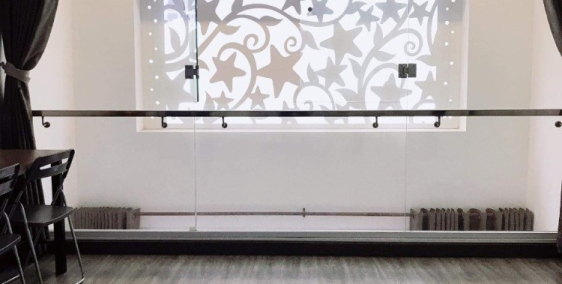 Bán nhà Lãnh Bình Thăng Q.11, 51m2 hẻm xe hơi thông tứ tung giá chỉ 12 tỉ