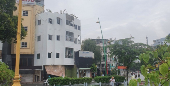 Góc 2MT Trương Định-Hoàng Sa, Q3, DT 5x10, 4 lầu, HĐT 50tr, chỉ 23 tỷ