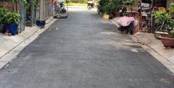 Nhà mặt tiền trung tâm Bình Phú Quận 6 giá rẻ sổ hồng riêng