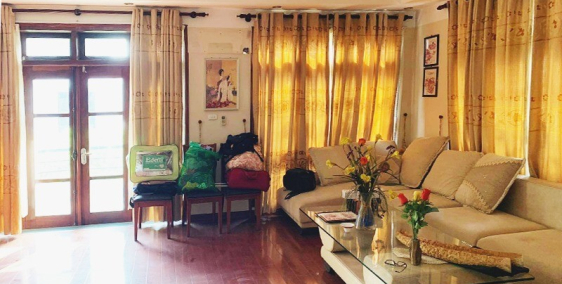 LẠC LONG QUÂN, 130M, 4 TẦNG, MT 6.8M, SÂN ĐỂ OTO, 19 TỶ