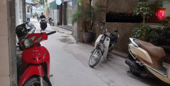 Bán nhà 5 tầng xây mới, ngõ 92 Đào Tấn, phường Cống Vị, Ba Đình