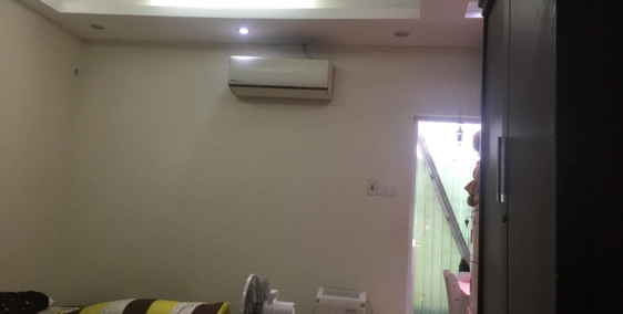 Bán nhà 2 tầng Định Công, Hoàng Mai 30m2, ô tô đỗ cửa chỉ 1.05 tỷ