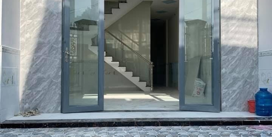 cần bán căn nhà MT liên hệ trực tiếp để xem nhà