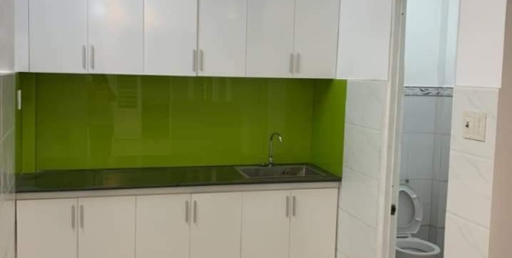 Cần tiền bán gấp nhà ngay chợ hóc môn 60m2 giá 950tr