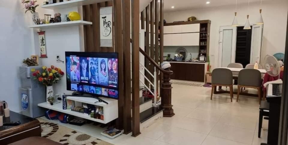 BÁN GẤP nhà Giáp Nhất, NỘI THẤT, thiết kế mới đẹp, DT90m2 x 5 tầng-MT 4m